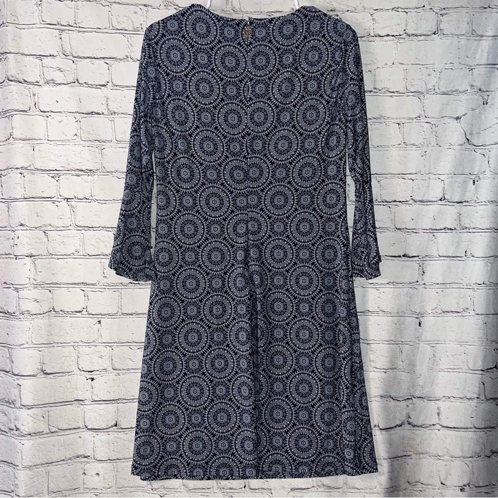 Tommy Hilfiger Women’s Jersey Bell Sleeve Knee Length Dress Size 8‎ - Picture 2 of 7